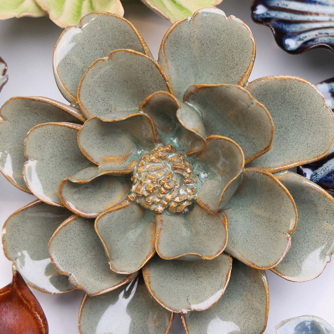Moss Grey Oxeye Daisy - Chive Ceramics Studio - Ceramic Flowers - Chive Ceramics Studio